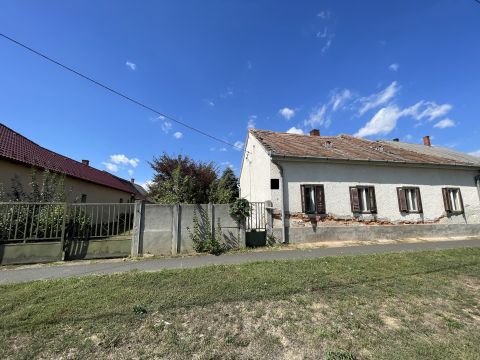 Eladó Ház 9912 Molnaszecsőd 