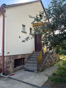 Eladó Ház 7621 Pécs , 7693 Pécs, családi házak