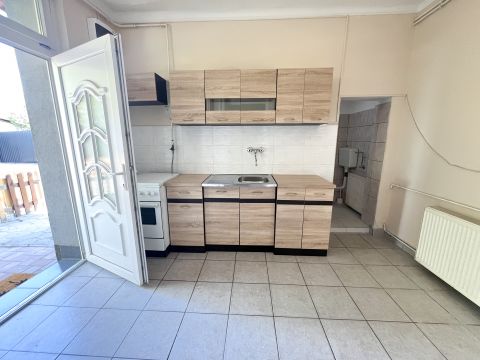 Eladó Lakás 1204 Budapest 20. kerület Másfél szobás otthon saját udvarrésszel Szabótelepen