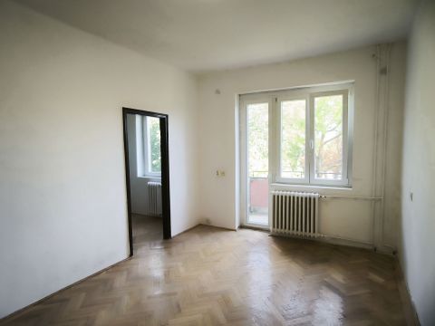 Eladó Lakás 9023 Győr , Győr-Nádorvárosban tégla lakás eladó!