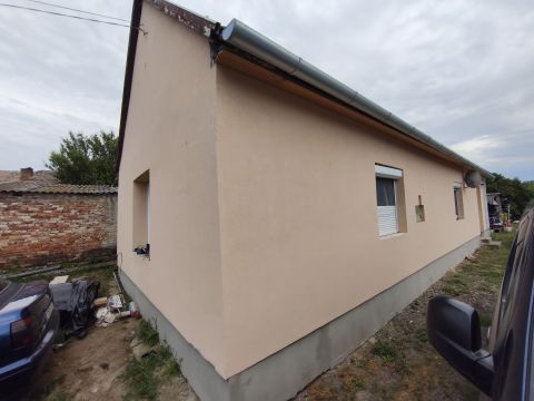 Eladó Ház 7940 Szentlőrinc 