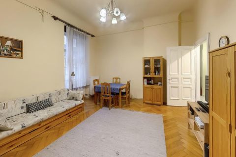 Eladó Lakás 1053 Budapest 5. kerület 