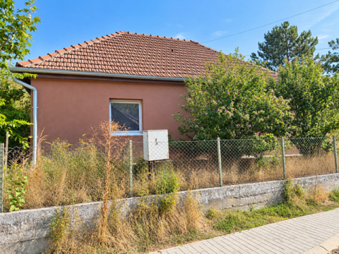 Eladó Ház 2215 Káva , Bényei Út 