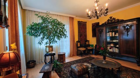 Eladó Lakás 6000 Kecskemét , Belváros