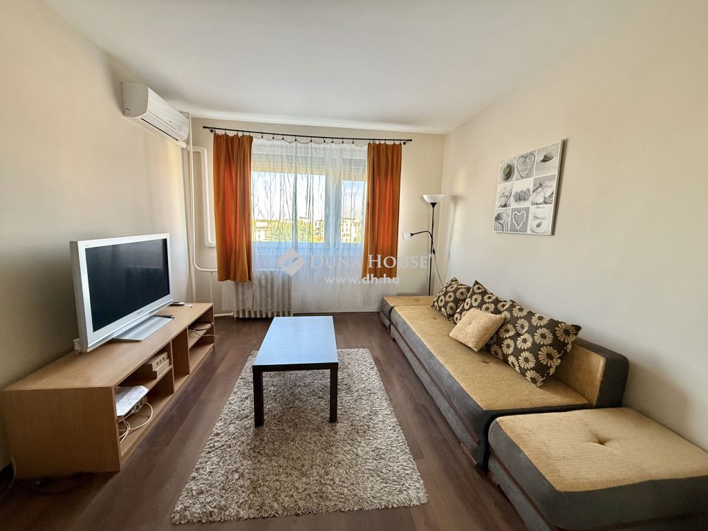 7632 Pécs — 1/7