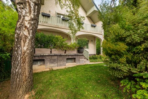 Eladó Ház 2092 Budakeszi , Budakeszi egyik legszebb utcájában!