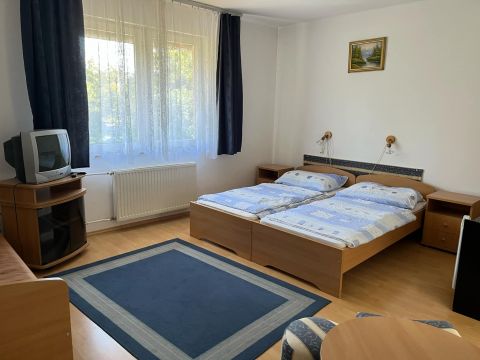 Eladó Ház 9700 Szombathely Belvásrosban 