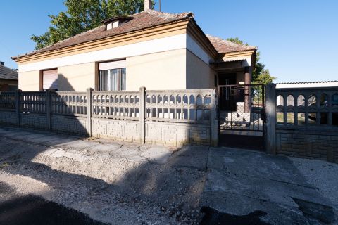 Eladó Ház 8052 Fehérvárcsurgó 