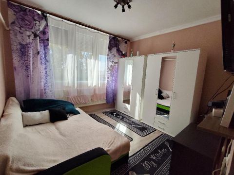 Eladó Lakás 4243 Téglás , 4243 Téglás, Belváros