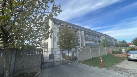 Eladó Lakás 9200 Mosonmagyaróvár GYÖNGYÖS LAKÓPARK 2 SZOBÁS NAGY ERKÉLYES LAKÁS