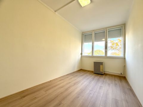 Eladó Lakás 5600 Békéscsaba 
