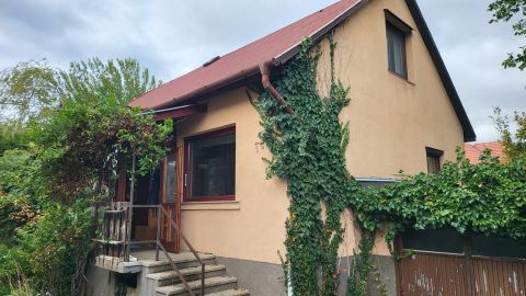 Eladó Ház 2461 Tárnok , Nyár utca közelében